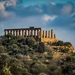 Grotta Dei Greci Αγκριτζέντο