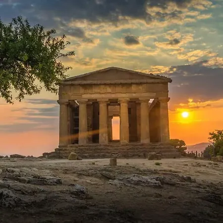 Grotta Dei Greci * Agrigento